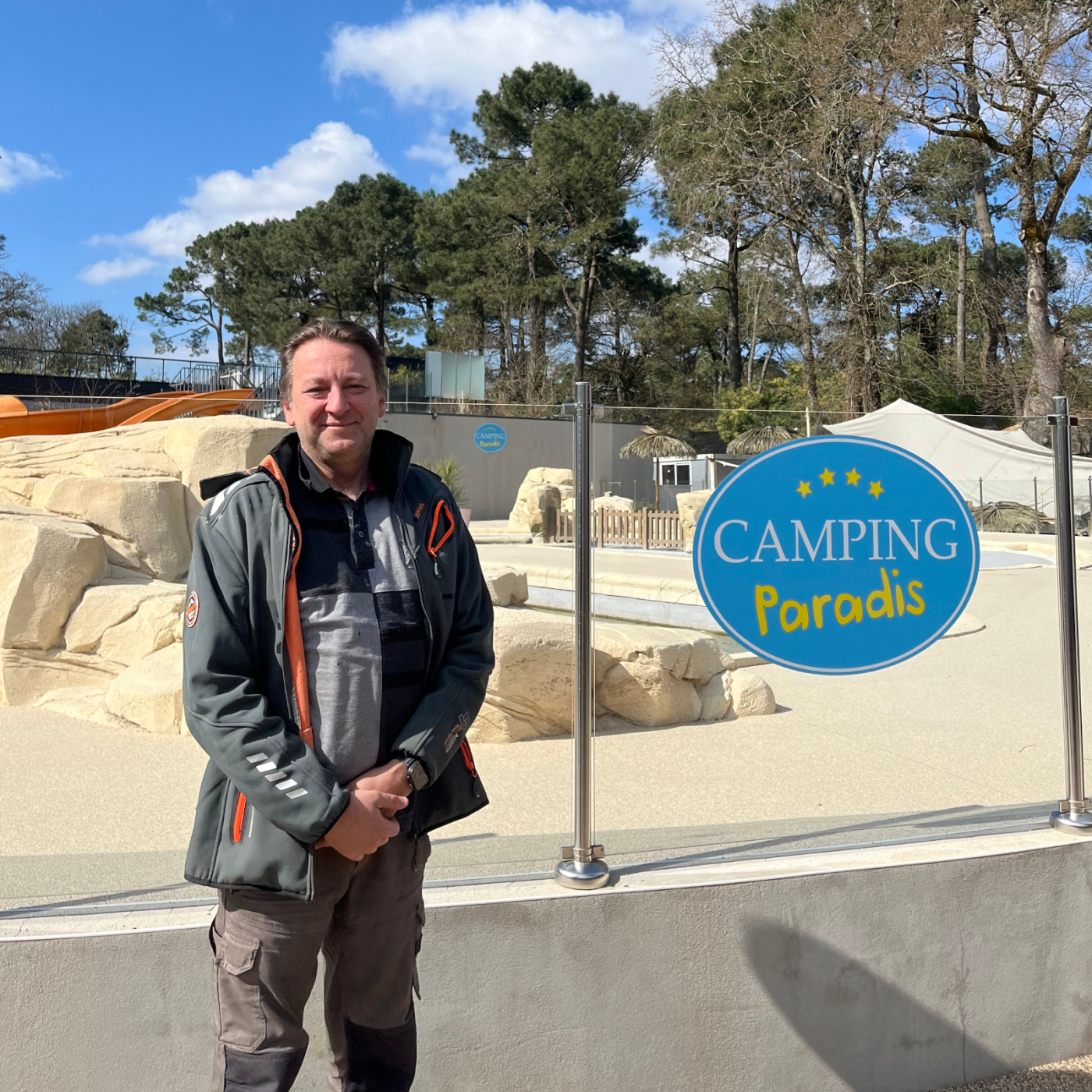 Penser Local - Eau 12/15 Penser Local Penser Local - Eau 12/15