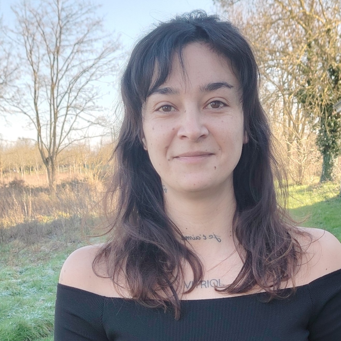 Penser Local - Dolores Penser Local Penser Local - Dolores